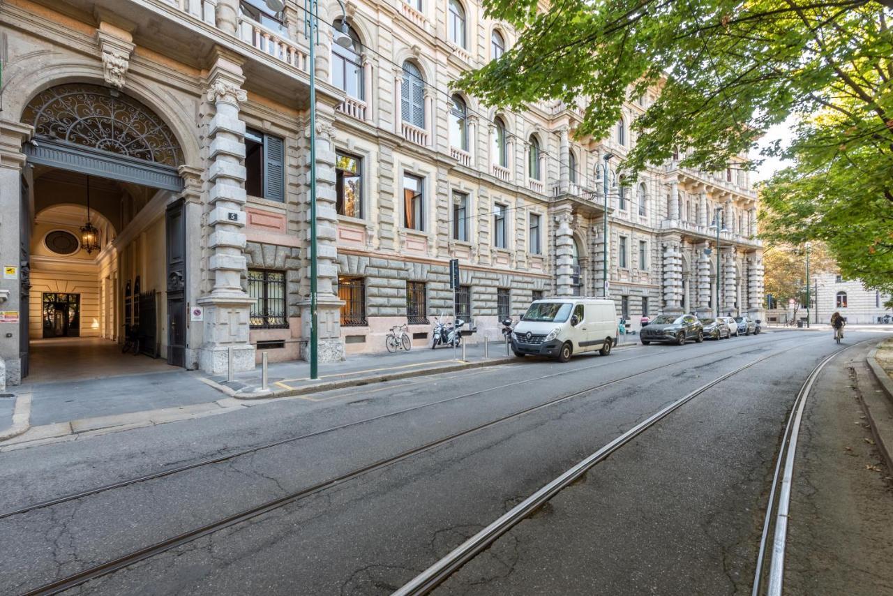 The Couper Castello Hotell Milano Exteriör bild