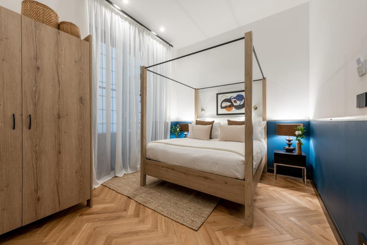 The Couper Castello Hotell Milano Exteriör bild