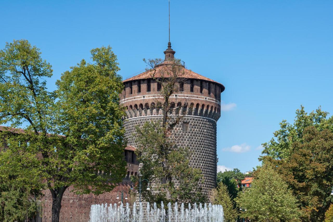 The Couper Castello Hotell Milano Exteriör bild